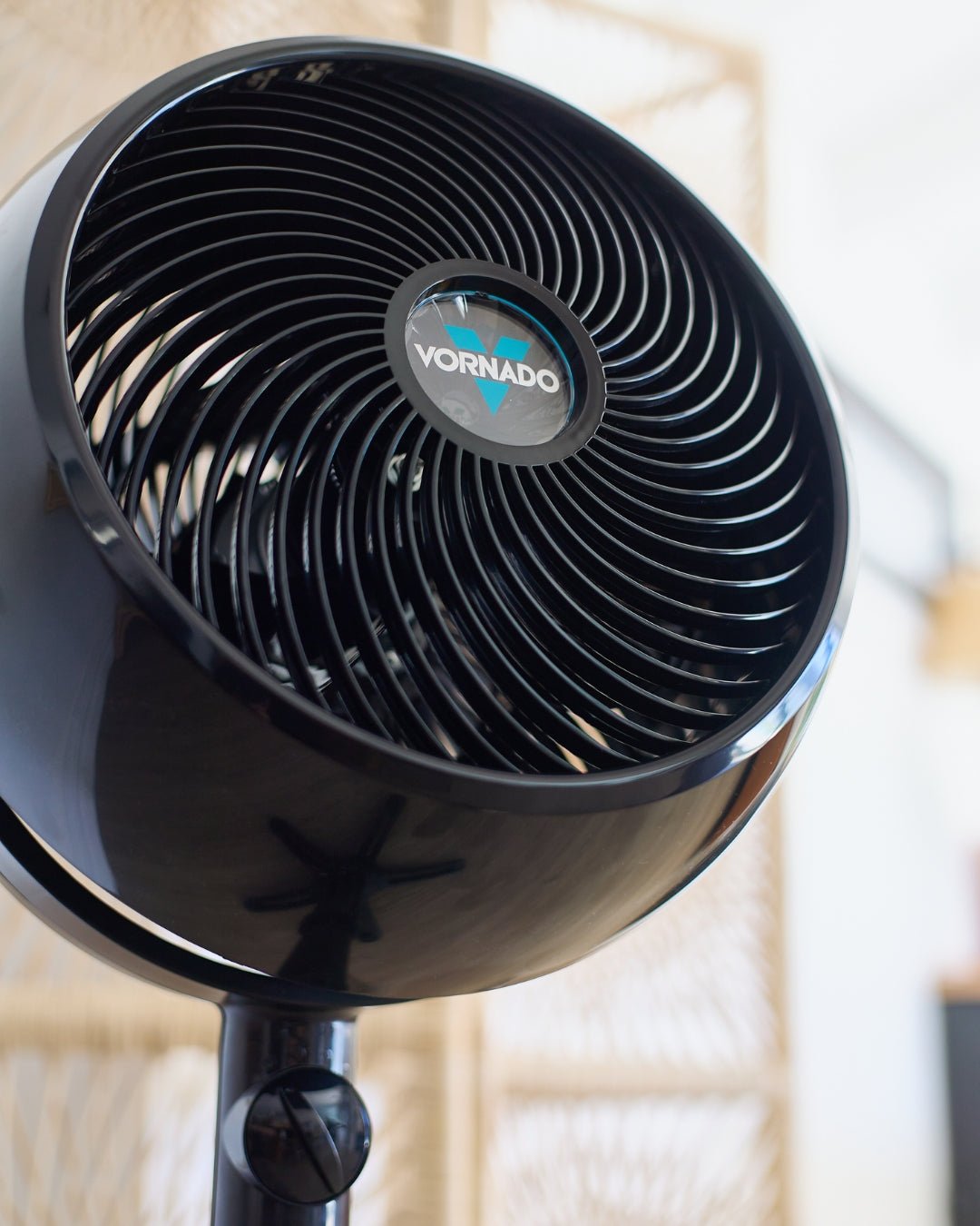 Vornado 7803 Large Pedestal Air Circulator